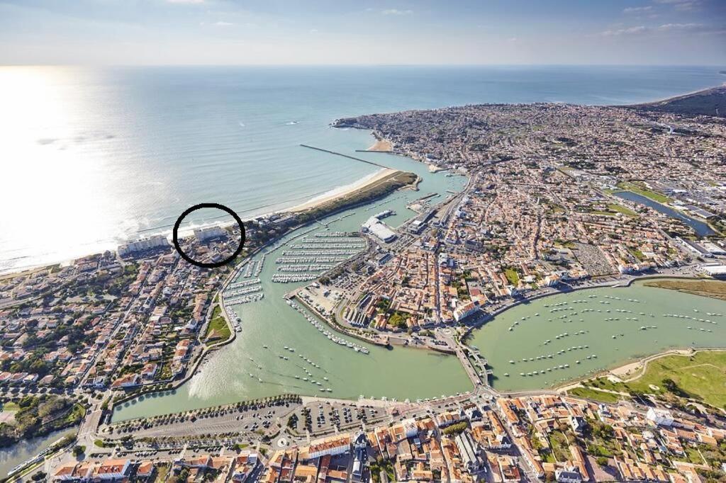 Residence La Garenne A La Grande Plage, Vue Mer, Piscine Et Parking Prive, 6 Personnes Saint-Gilles-Croix-de-Vie Exterior foto